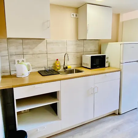 Pink Rose Boutiques 3*